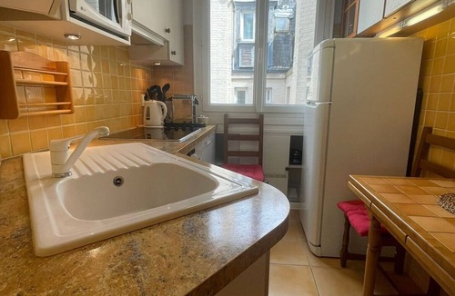 14th Arrondissement Apartment | Bright Apartment with Balcony - Paris 14th, Alésia