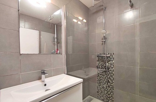 Saint Augustin Apartment | Bright apartment with terrace