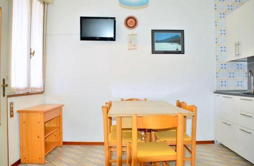 Bibione Lido dei Pini Apartment | Bright apartment with garden