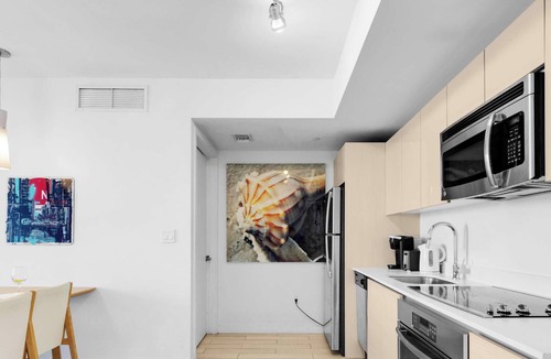 Hallandale Beach Apartment | Bright Apt, Sunset View | Balcony & Beach Shuttle