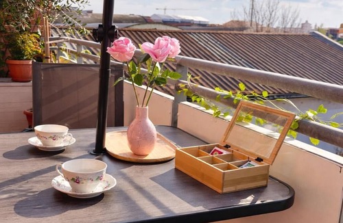 Livorno Apartment | Bright attic apartment with terrace. Relaxation & sunsets, ideal for couples.