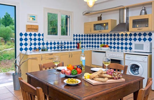 Ithaki Villa | Bright Beachfront Villa close to Vathy and Tavernas with Direct Beach Access