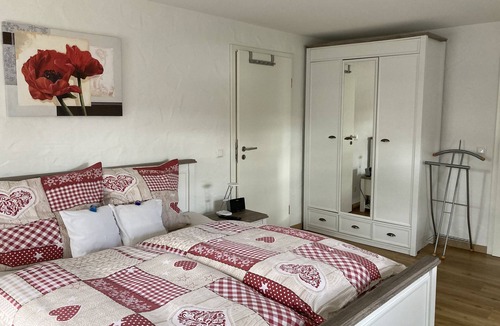 Borler Bed & Breakfast | Bright, beautiful double room with a wide view in a quiet location