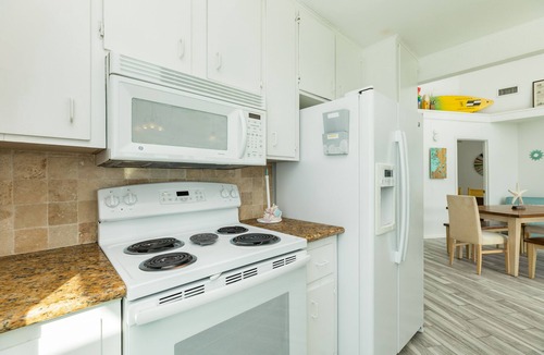 Pirates Beach House | Bright & Cheerful Dog Friendly Home w/Open Deck - 200 Steps from Beach!