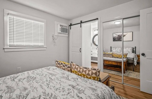 Beechmont Condo | bright choice