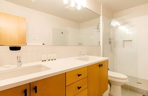 West Queen Anne House | Bright & Clean 3br Queen Anne Townhouse | Sophari