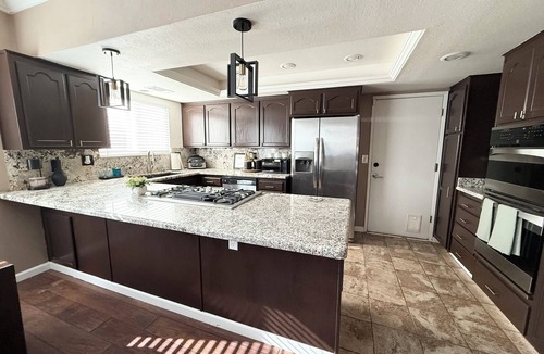Shasta View House | Bright, Clean, Comfortable + Perfect Central Location