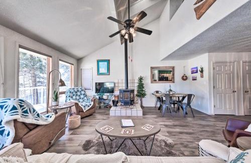 Cloudcroft House | Bright Cloudcroft Condo w/Game Room + Deck!