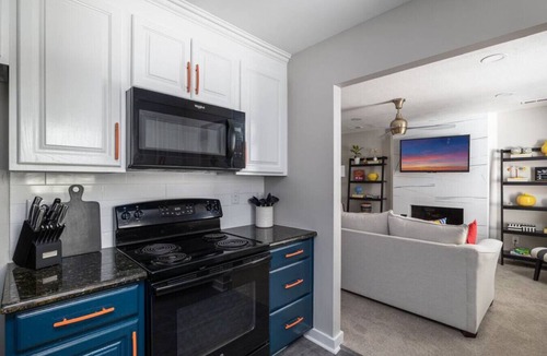 High Point House | Bright, colorful home near Market & HPU