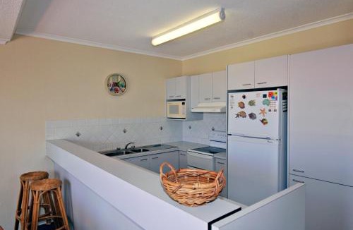 Sunshine Beach Apartment | Bright & comfortable in quiet location