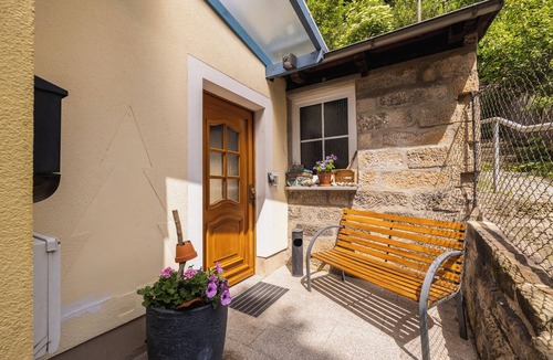 Postelwitz Apartment | bright & comfortable apartment, "Apartment Schrammsteine"
