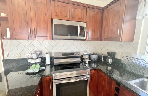 Herradura Condo | Bright Condo with great pool in La Torre Next to Los Suenos