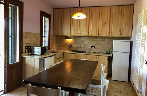Buggiano Villa | Bright country villa, with veranda, pool, garden, near Florence