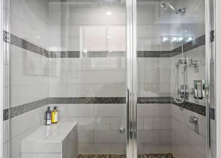 Conrich Apartment | Bright & Cozy 2-Bedroom Basement Suite