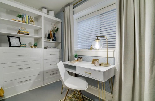 University Park Apartment | Bright & Cozy Modern Studio, Fast WiFi, Quiet, Walkable to University of Portland
