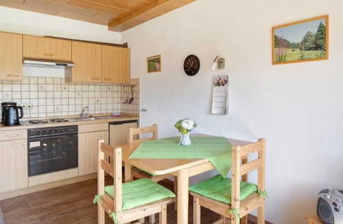 Schoenwald Apartment | Bright Brend Apartment with Private Terrace and Green Views