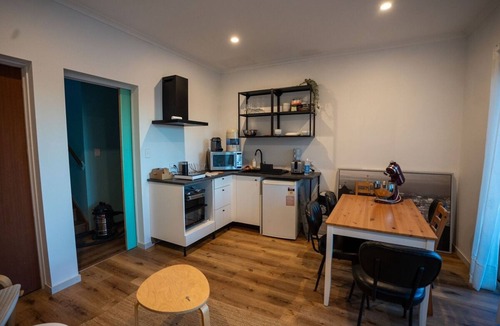 Nambour Apartment | Bright Hillside Studio with Deck | Family-Friendly & Corporate Sta