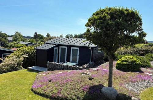 Kerteminde House | Bright Holiday Home with Sea View and Annex
