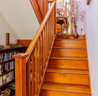 Bexhill-on-Sea House | Bright large double with sole use lovely separate bath only