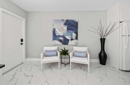 Sailboat Bend Apartment | Bright Las Olas Beach Apartment