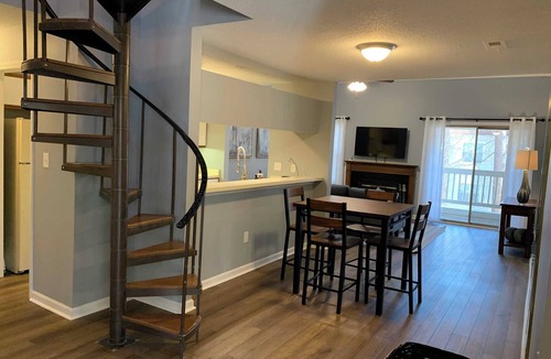 Southwest Raleigh Apartment | Bright Lofted Condo|Fenton|30 Nights