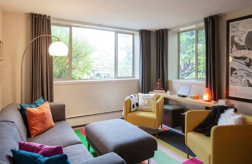 Nokomis Condo | Bright & Modern 1 BR Condo Near Light Rail & Park