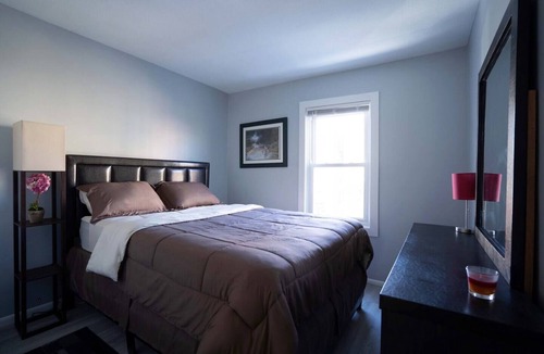 Federal Hill Apartment | Bright & Modern 2BR Apt in Historic Federal Hill!