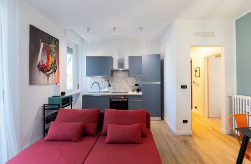 Vercelli Apartment | Bright Modern and Cozy Two-room Apartment - Convenient Parking & Fast Wi-Fi