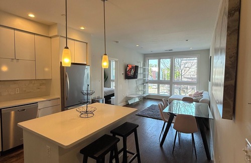 Pleasant Plains Apartment | Bright, Modern Apartment in Heart of Columbia Heights