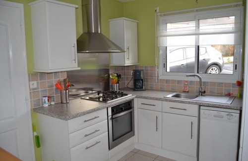 Concarneau House | Bright modern * house close to the City and the Sea. Very quiet area