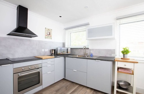 Selsey House | Bright Modern Selsey Seafront Home
