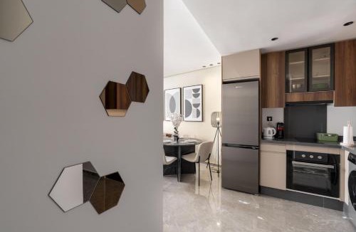 Gauthier Apartment | Bright Modern Studio, Gauthier