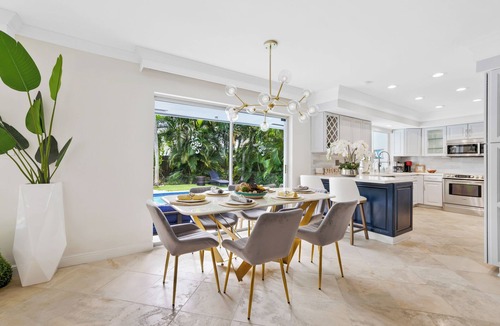 Imperial Point Villa | Bright & Modern Villa with Private Pool in Fort Lauderdale - 30 min to FIFA!