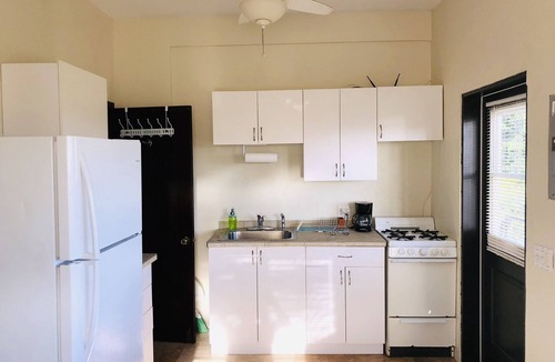 Estate Enighed Apartment | Bright Ocean View Studio - AC, Wi-Fi, generator 1 mile to Cruz Bay