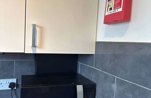 Welling Apartment | Bright Open-Plan Apartment in Welling, South East London