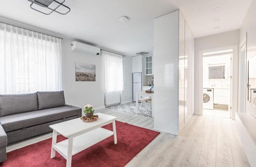 Bebek Apartment | Bright Private Modern 2BD1Bath Bebek Gem! #247