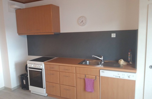 Neustadt Apartment | Bright, quiet apartment with 3 spacious bedrooms on the ground floor