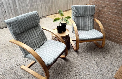 Warrnambool House | Bright Quiet Retreat near Coast, Beaches, Shops & Parkland