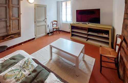 Saint-Zacharie House | Bright, rustic cottage in a quiet location.