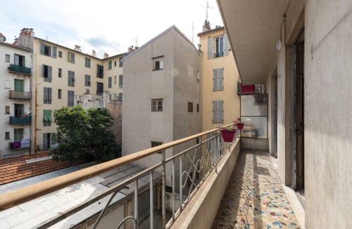 Centre Ville-Gare Apartment | Bright & spacious 2 beds close by Ave. Jean Medecin & Nice-Ville