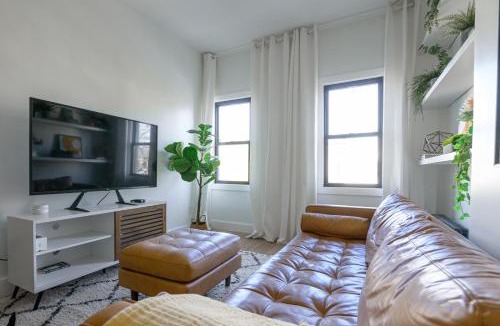 Bushwick Apartment | Bright & Spacious 3-Bedroom in Vibrant Bushwick!