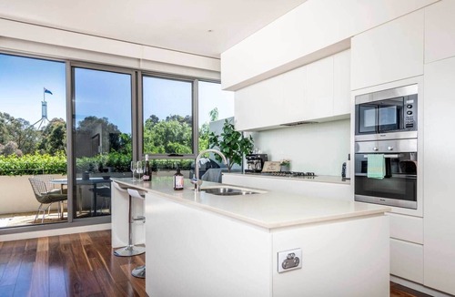 Forrest Apartment | Bright & Spacious Penthouse by Parliament House