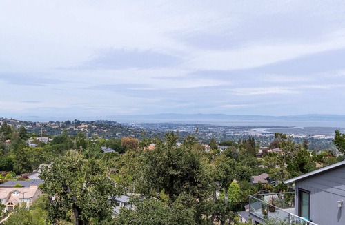 Farm Hills Apartment | Bright, Spacious Studio, High Ceilings