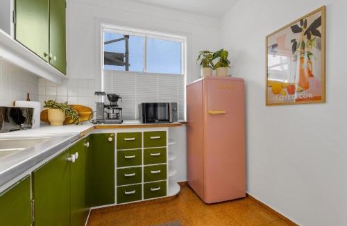 Laugardalur House | Bright & Spacious Stay for Families and Friends