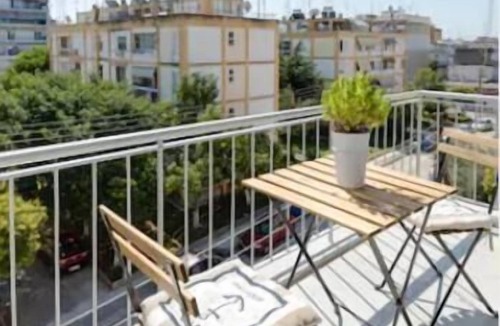 Ampelokipoi-Menemeni Apartment | Bright Spacious Two-Bedroom Apartment