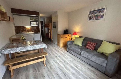Chantemerle Apartment | Bright studio 4 pers., south balcony, parking - Serre-Chevalier