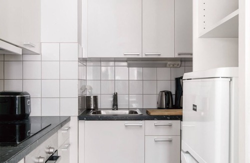 Hietalahti Apartment | Bright Studio Apt. in Helsinki with Private Balcony