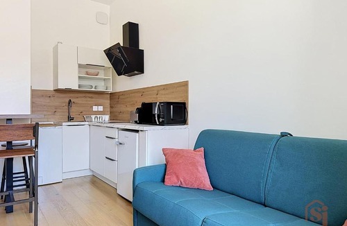 Opera Apartment | Bright Studio Flat - City Center - AirConditioning