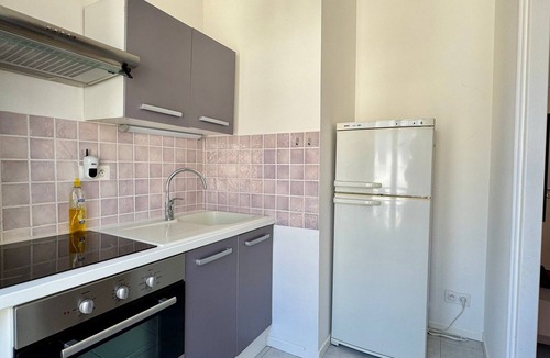 Aix-les-Bains City Center Apartment | Bright studio in city center with WiFi and parking