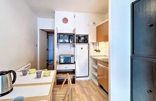 Le Corbier Apartment | Bright studio in the center with balcony